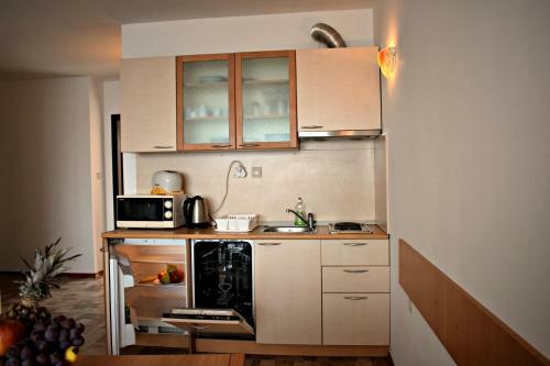 Apartamentos Sea View Rental Front Beach
