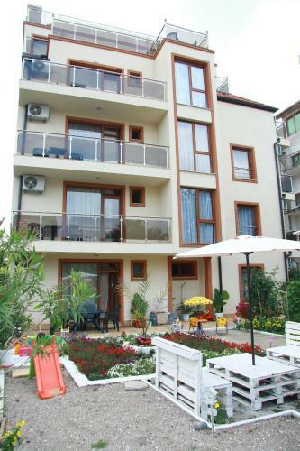 Apartamentos Diamond Kiten
