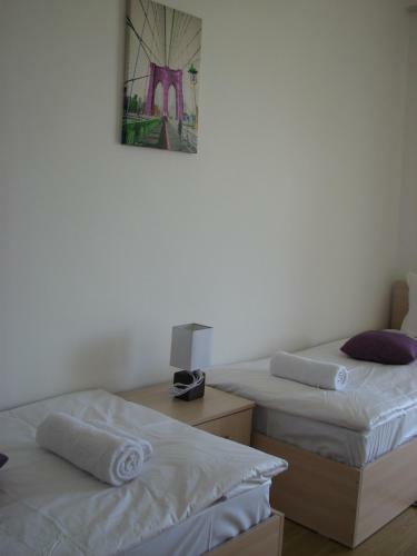 Two-bedroom Apartment Donika