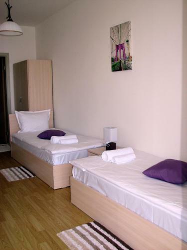 Two-bedroom Apartment Donika