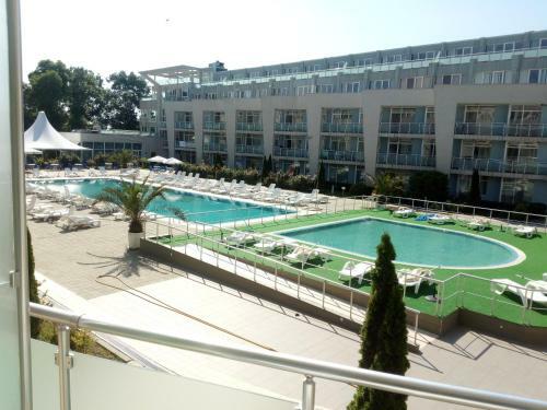 Apartments In Black Sea Star Complex