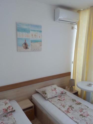 Apartments In Black Sea Star Complex