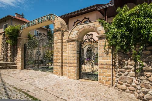 Boutique & Spa Hotel Heaven