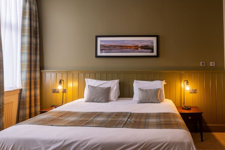 Rosslea Hall Hotel