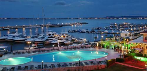Apartamento Marina Fort Noks Studio