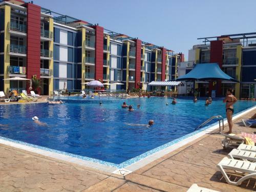 Apartamento Elit 4 Flats