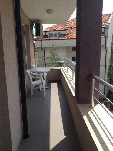 Dimitrov Apartments