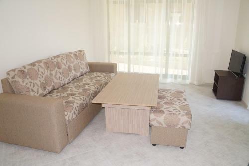 Gold Corp Apartments