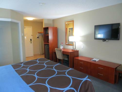 Hotel Super 8 Sherwood Park