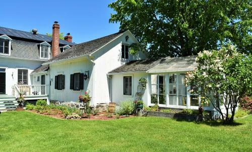 Bed & Breakfast Villa Ward - Ages 18 And Over Only