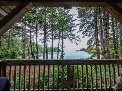 The Cabins At Terrace Beach