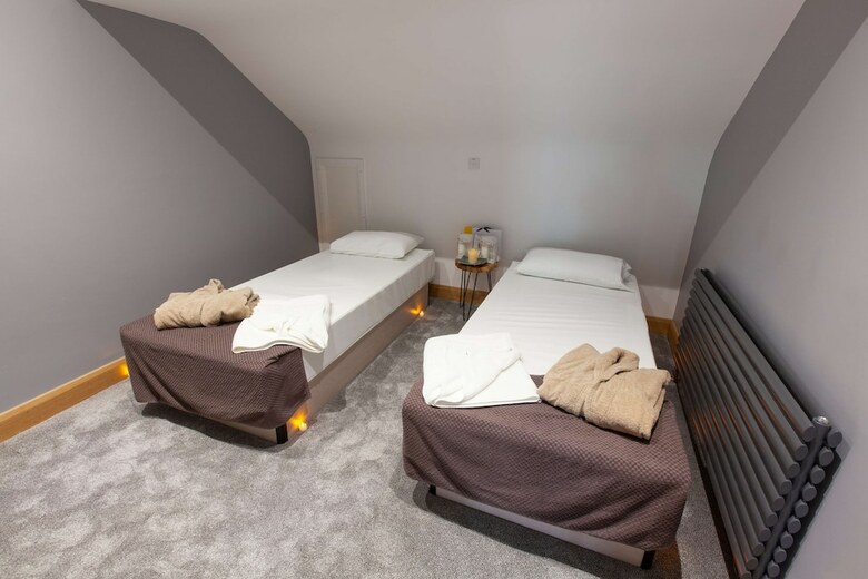 Best Western Plus White Horse Hotel