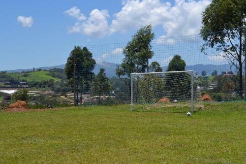 Ch�cara Monte Azul