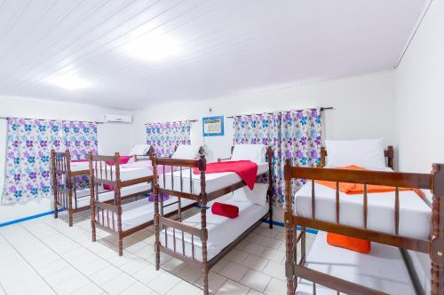 Cabanas Hostel & Suites