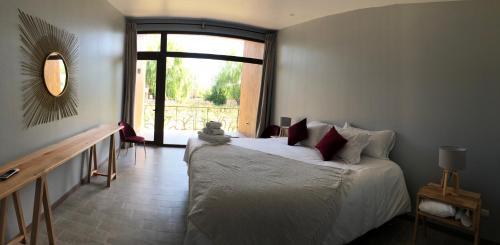 Hotel Parronales