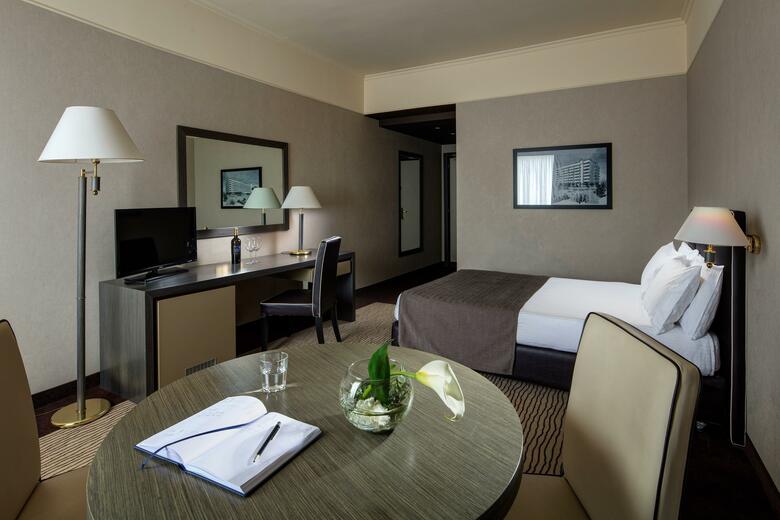 Hotel Holiday Inn Rome - Eur Parco Dei Medici