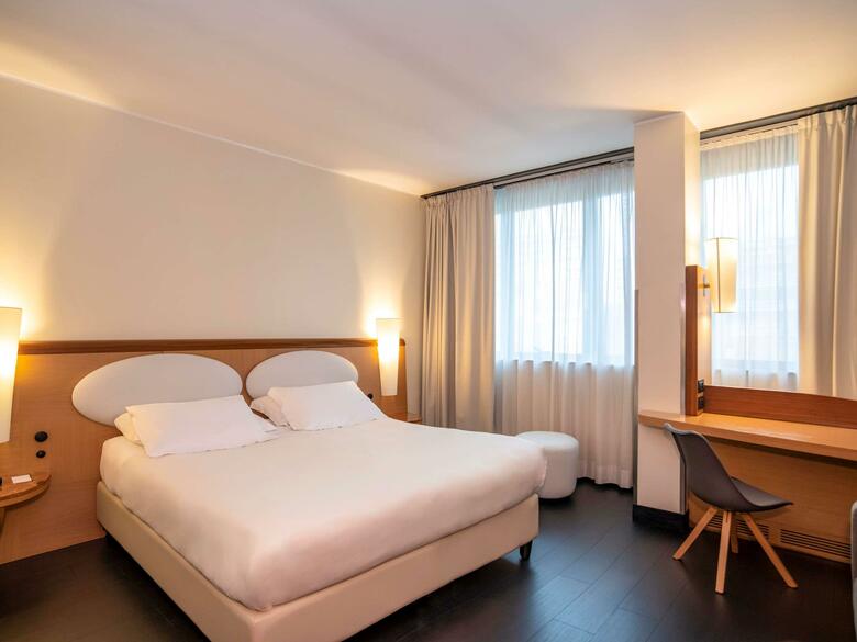 Hotel Mercure Eur Roma West