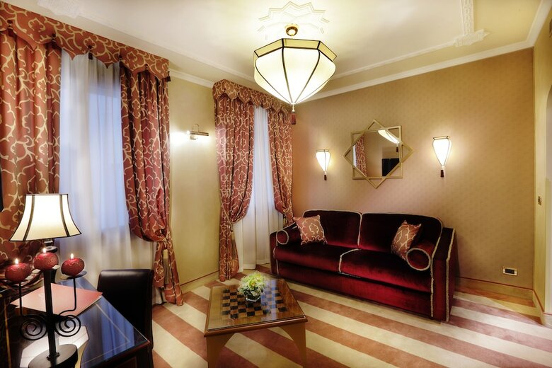 Hotel Ai Mori D'oriente