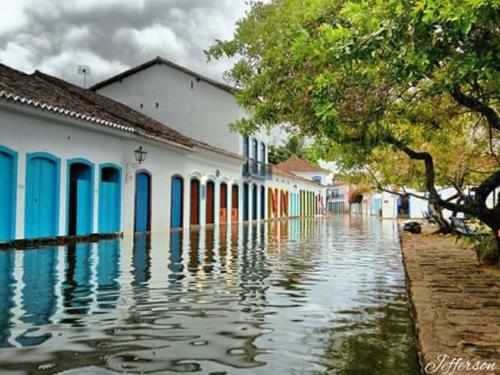Hostal Vila Noah Pousada