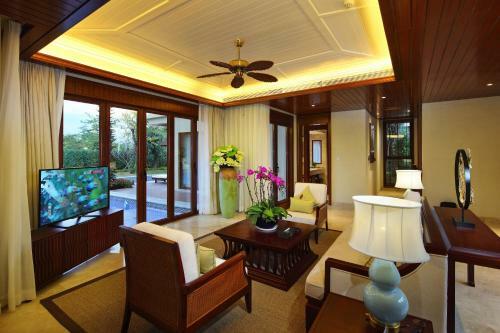 Villa Sanya Ocean Sonic Banling Hotspring Resort