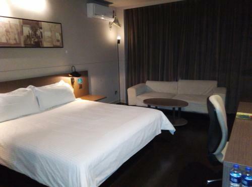 Hotel Jinjiang Inn Select Zhenjiang Middle Yangzi Road