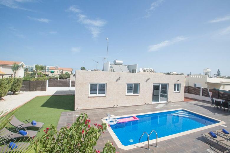Golden Dream Villa