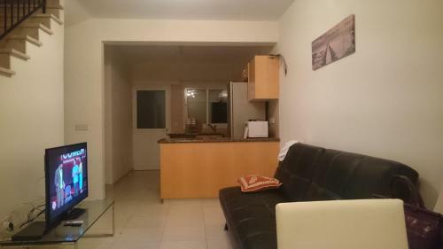 Villa Townhouse Luck In Polis