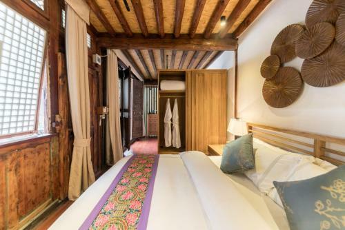 Posada Dali Old Courtyard-style Boutique Hotel