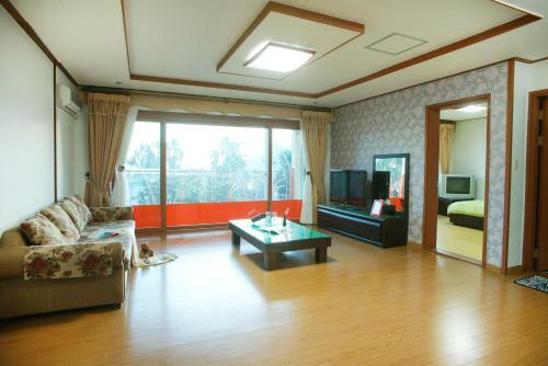 Olle House