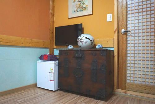 Hostal Gangneongjeon Hanok Stay