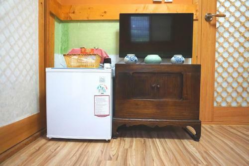 Hostal Gangneongjeon Hanok Stay