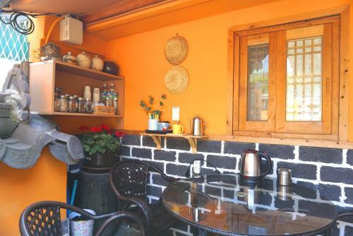 Hostal Gangneongjeon Hanok Stay