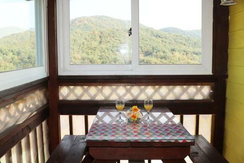 Yellow Star Pension