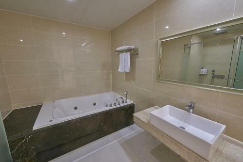 Dubai Hotel