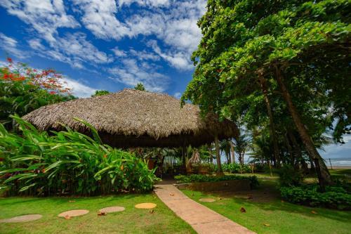Alma Del Pacifico Hotel & Spa