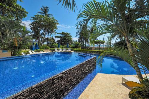Apartamento Ocean Terrace, Beachfront- A505