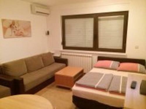 Hostal Rooms Romeo And Juliet