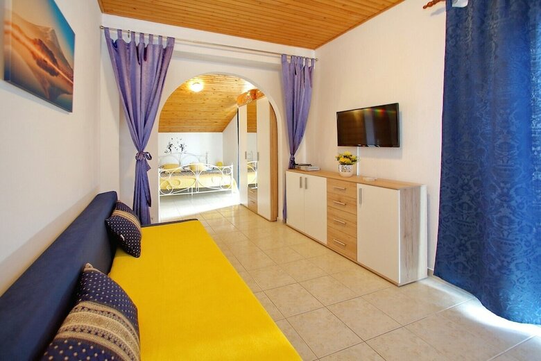 Apartments Verka