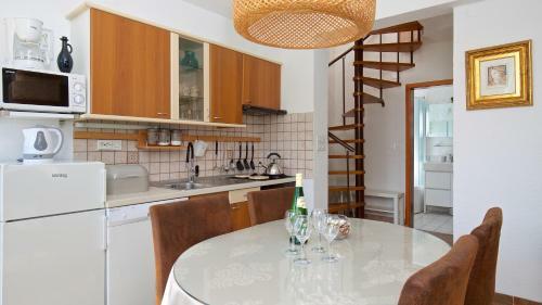 Kalina Deluxe Apartments