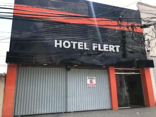 Hotel Flert - Tatuap�