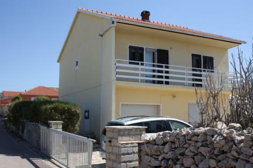 Apartamentos Ku?a Za Odmor Laura