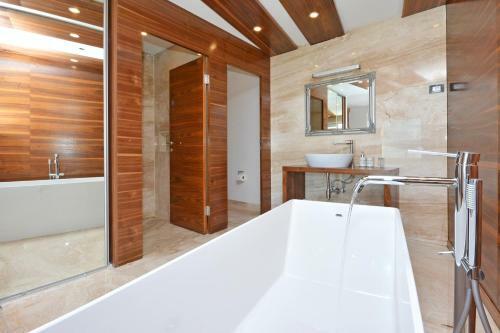 Hostal Villa View 4 You
