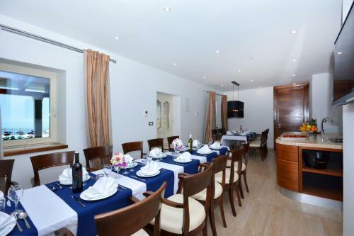 Hostal Villa View 4 You