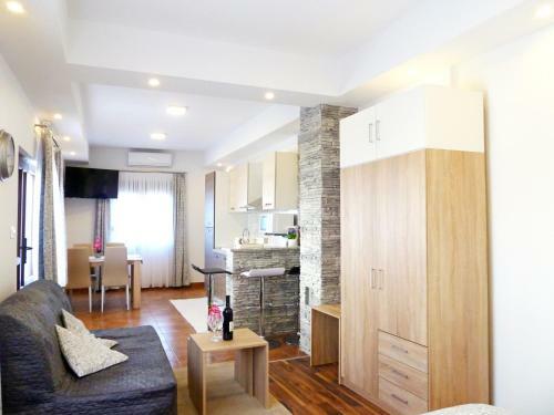 Apartment Petra I Nikola