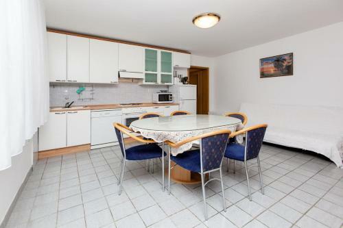 Apartments Sima