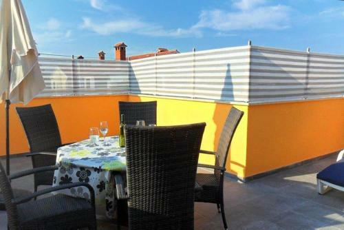 Apartment Nedescina 7455b