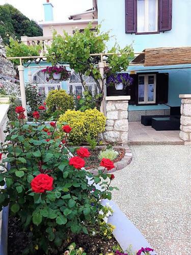 Hostal Guest House Villa Baska