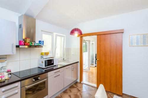 Ana Apartment