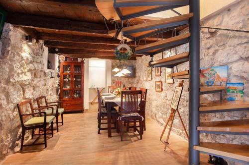 Villa Holiday Home Tisina
