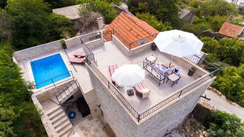 Villa Holiday Home Tisina